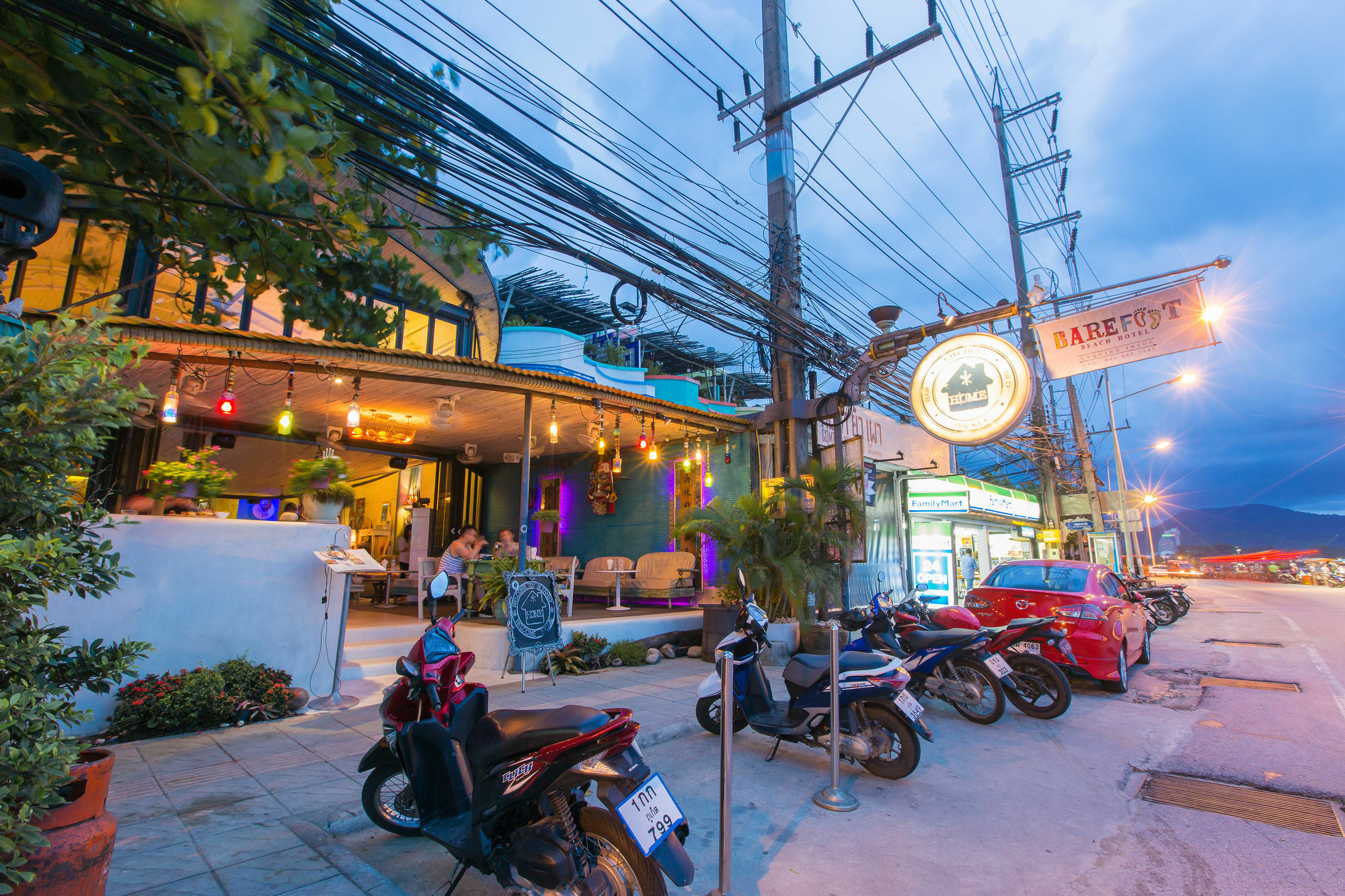 Barefoot Hotel Kalim Beach Front Patong Luaran gambar
